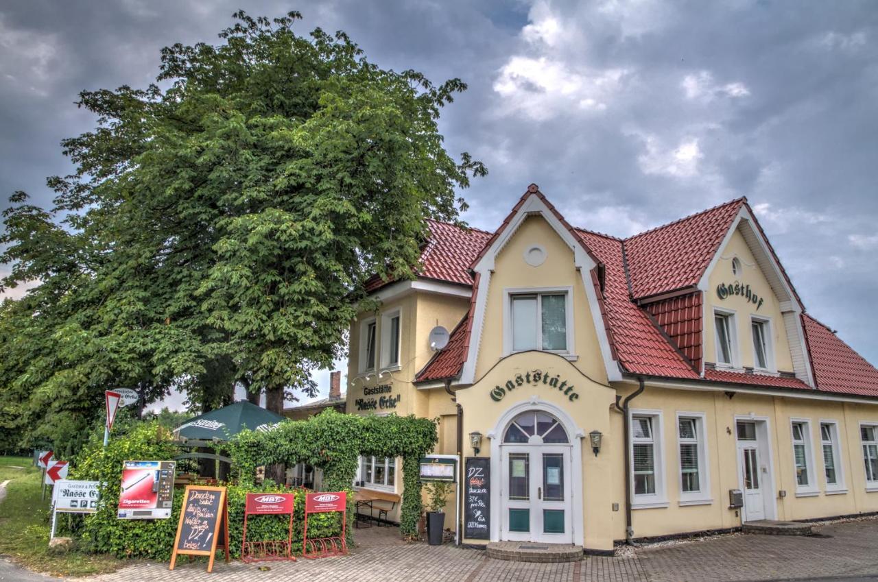 Restaurant Und Pension Zur Nassen Ecke Wittenbeck Kültér fotó